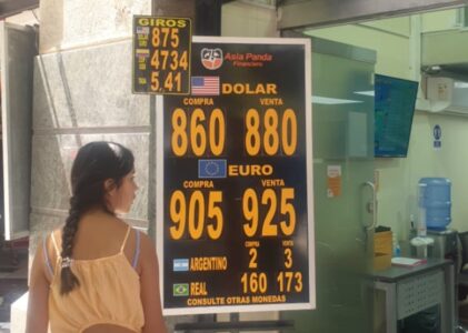 Medios de pago y cambio de divisas